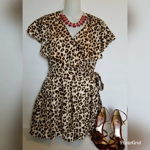 DO+BE Animal Print Leopard Romper - Picture 2 of 8